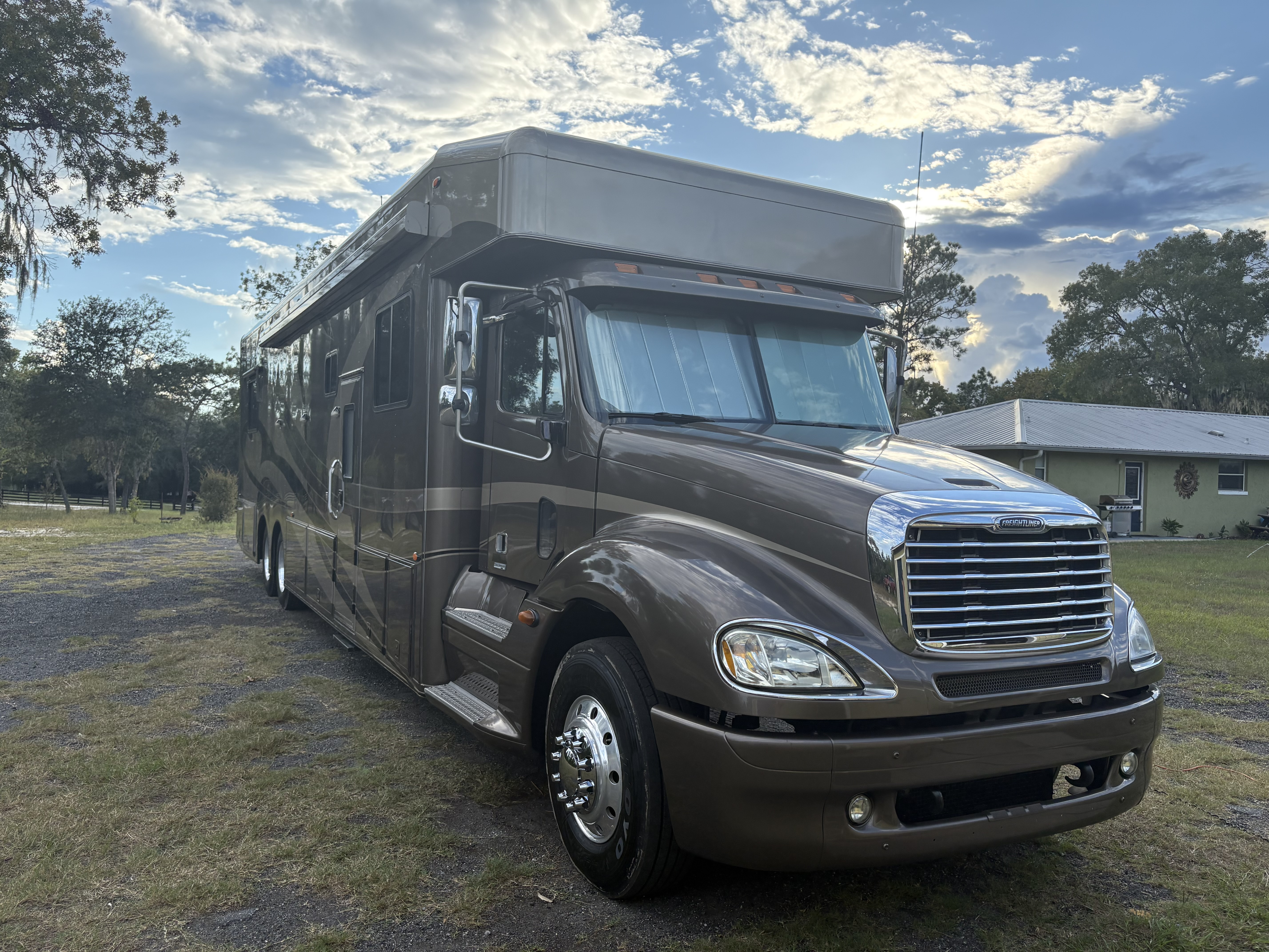 Used 2007 NRC 45' Motorcoach
